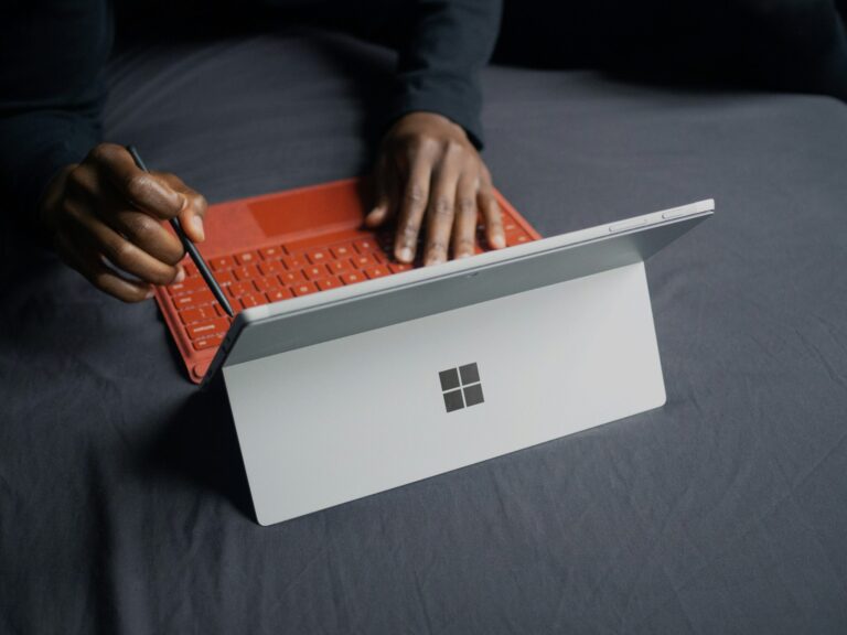 Les avantages des ordinateurs tout-en-un tactiles pour votre bureau